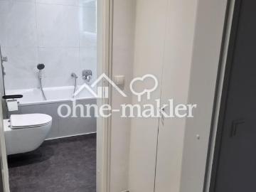 Möblierte, schön geschnittene 2 Zimmer Wohnung mit Loggia, EBK & TG Stellplatz am Appelhofweiher