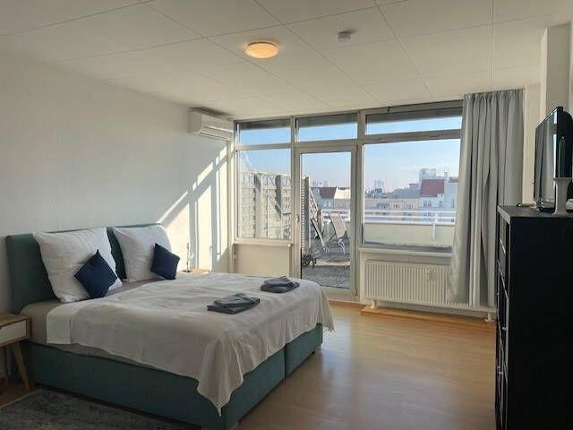 Möblierte Penthouse Wohnung am Kurfürstendamm