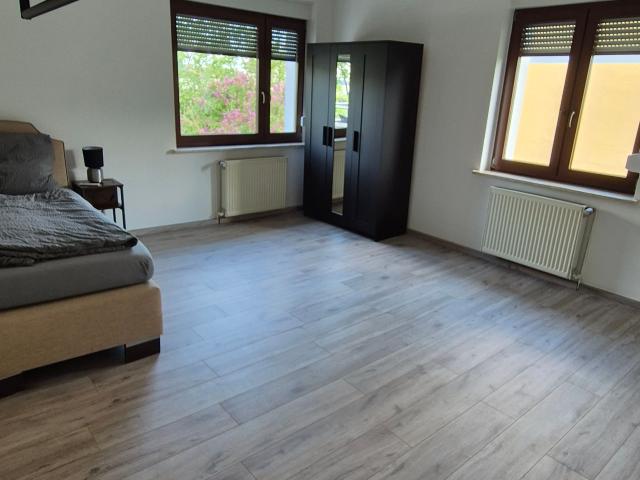 Möblierte Wohnung 190m² mit 6 Schlafzimmern in Stadtvilla
