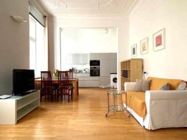 Möblierte Wohnung am Savignyplatz !