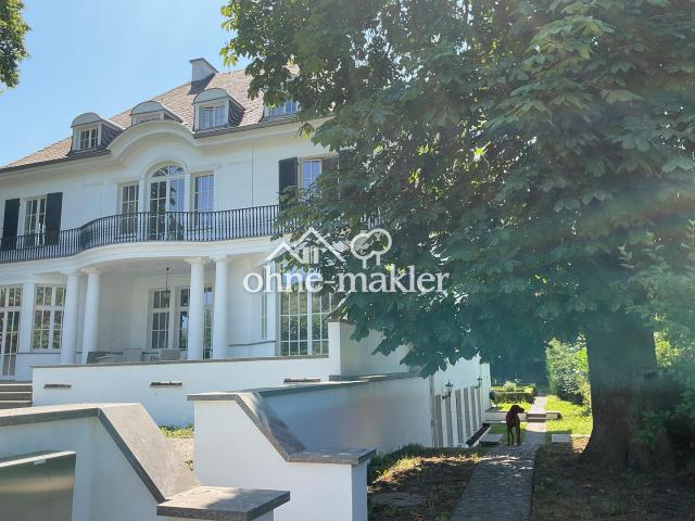 Möblierte Wohnung in historischer Villa mit exklusiver Lage an der Kölner Riviera