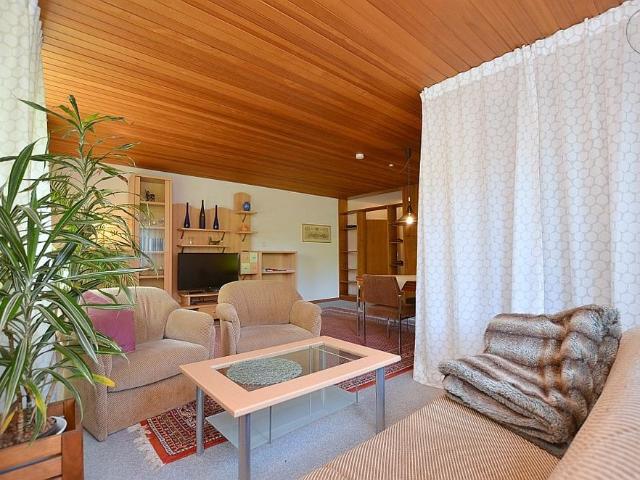 Möblierte Wohnung mit toller Terrasse in Stuttgart Untertürkheim