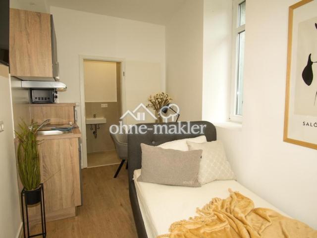 Möbliertes Mini Apartment mit Einbauküche + Bad