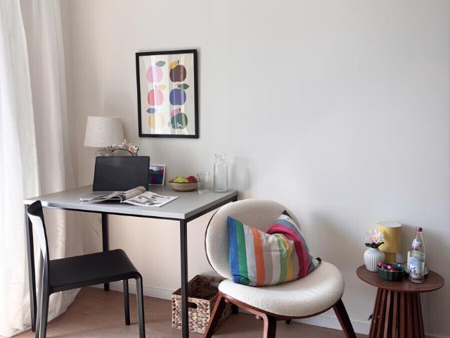 Möbliertes Neubau Apartment 1. OG mit Balkon für Studenten & Azubis direkt an der Uni Augsburg!