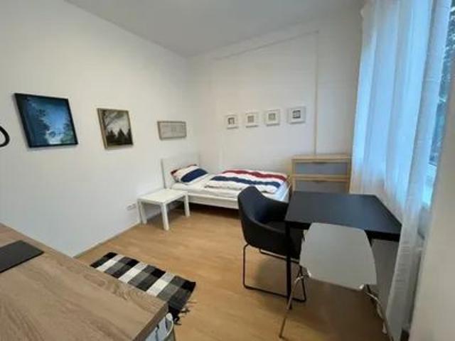 MÖBLIERTES APARTMENT für LANG und KURZZEIT MIETE
