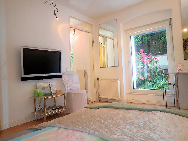 Möbliertes Apartment in zentraler Lage von Bonn – zeitwohnen.de