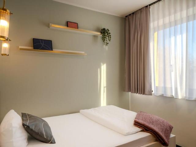 Möbliertes Apartment mit Coworking, Fitnessstudio & Community