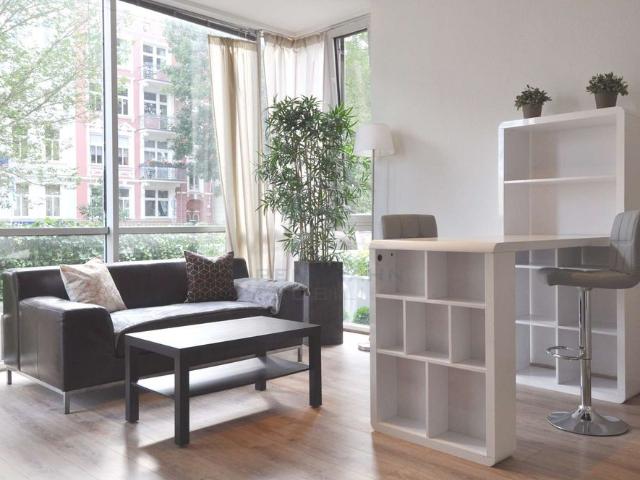 Möbliertes Appartement in Rostocker KTV Ulmencampus Terrasse, Abstellkammer, Stellplatz