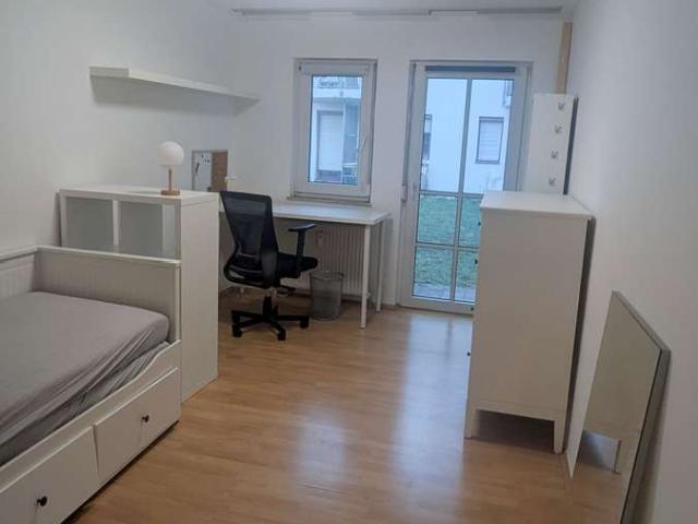 Möbliertes Einzimmerappartement in zentraler Lage Regensburgs