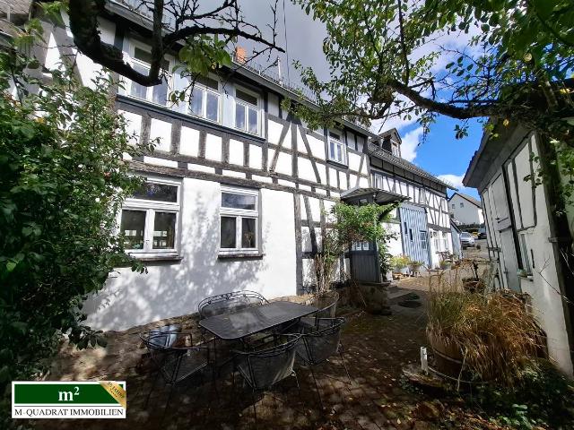 Möbliertes Fachwerk Ferienhaus + 1 Wohng. + 1APP