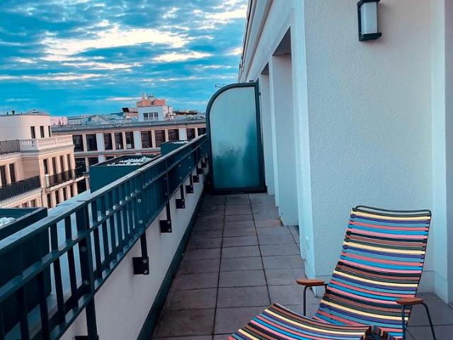 Möbliertes Penthouse, 109 m², 2 Dachterrassen, Berlin Mitte