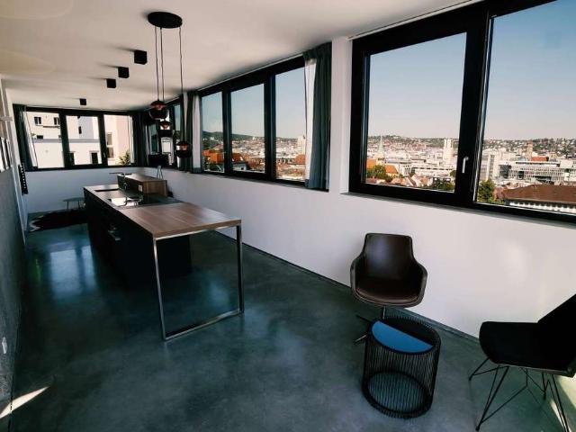 Möbliertes Penthouse in der Alexanderstraße 58 zeitlich befristet oder für Unternehmenskunden