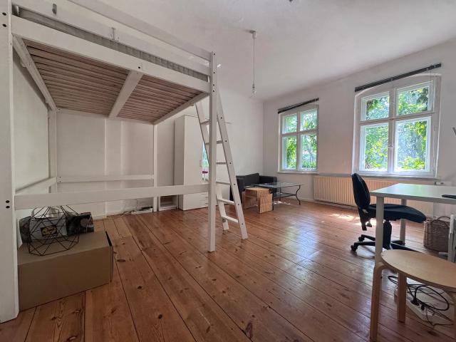 Möbliertes Studentenstudio im Herzen von Friedrichshain!