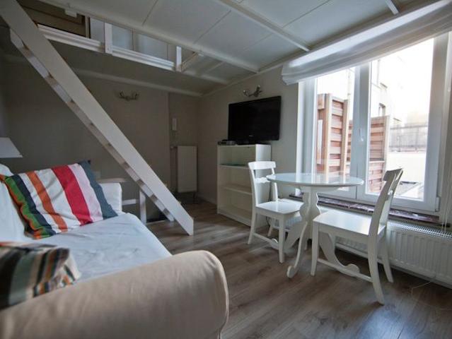 Möbliertes Studio in Brüssel, Schuman EU District