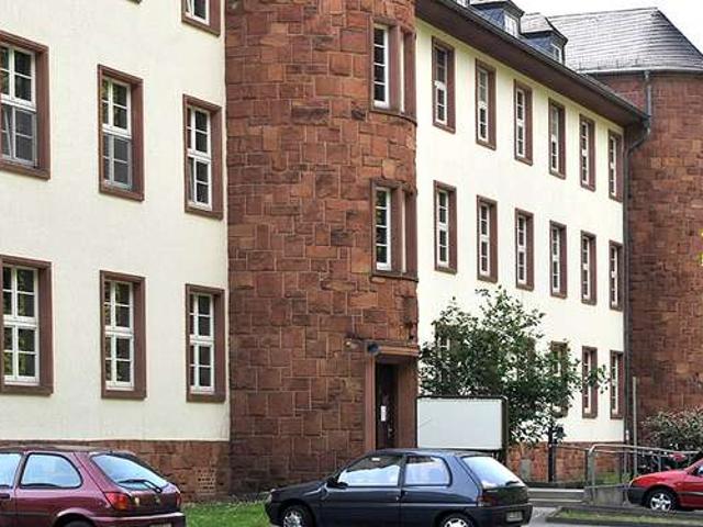 Möbliertes WG Zimmer 2er bis 5er WG in Marburg zu vermieten Studenten, Azubis & Schüler