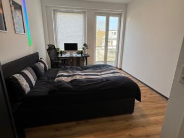 Möbliertes WG Zimmer zu vermieten! – 3er WG sucht neuen Mitbewohner!