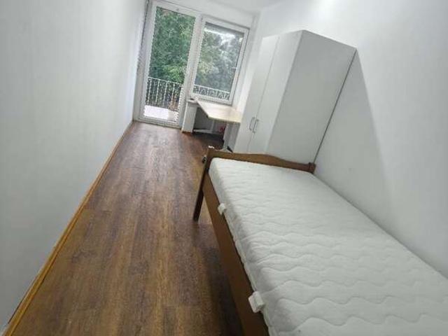 Möbliertes WG Zimmer in ruhiger Villa mit Garten in Köln Müngersdorf