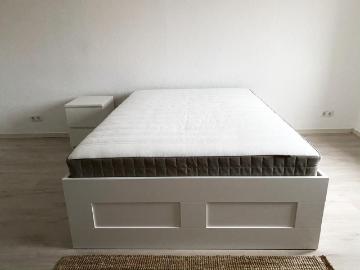 Zuffenhausen-Mitte - Keller, Balkon, Ausgestattete Küche