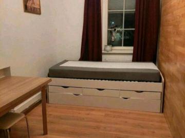 Möbliertes Zimmer in Stuttgart zu vermieten