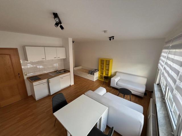 möbliertes 1 Zimmer Apartment in Cospeda – Ruhige Lage, gute Anbindung