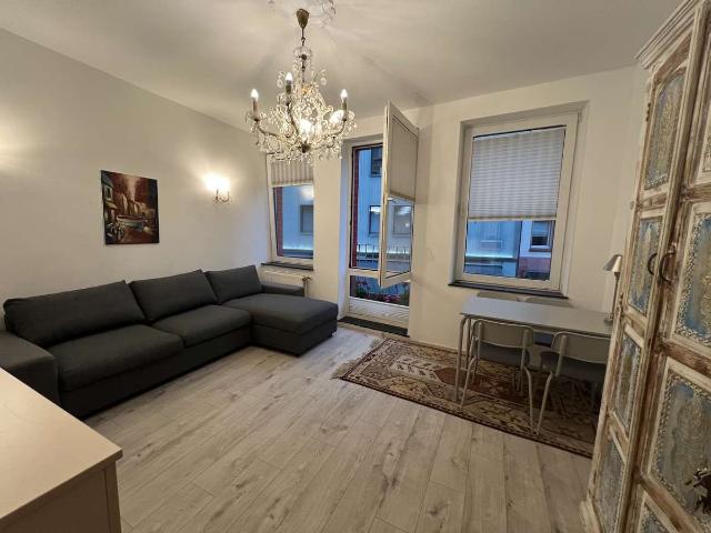 Möbliertes 1 Zimmer Apartment mit separater Küche in bester Innenstadtlage von Köln