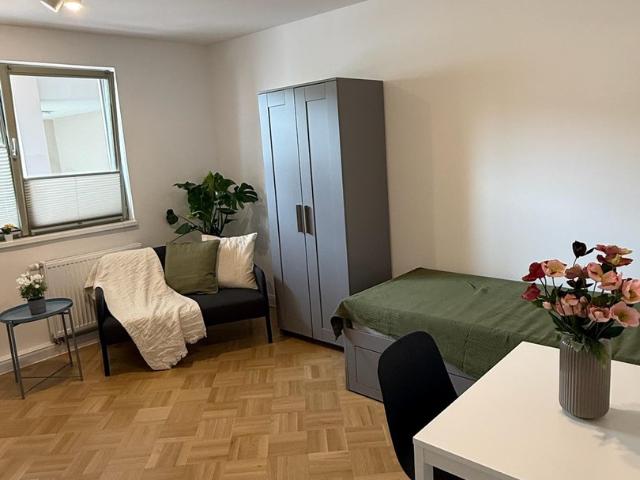 Möbliertes 1 Zimmer Appartement in Erlanger nähe Bohlenplatz Erstbezug nach Kernsanierung