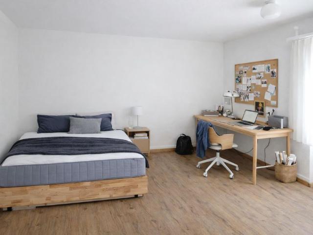 möbliertes 1 Zimmer Studio mit Gartensitzplatz