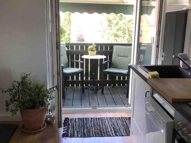 27018 HomeCompany Dresden Möbliert/Furnished 2 Zimmer Apartment mit Balkon in Dresden Nickern max. 1 Person
