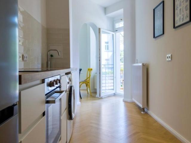 26850 HomeCompany Möbliert/Furnished 3 Zimmer Apartment in Leipzig Möckern max. 3 Personen