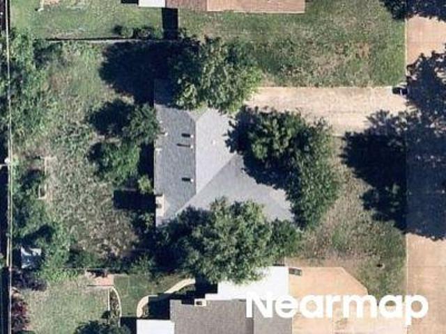 Mockingbird Ln