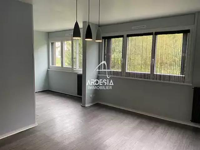 Modane 73500 Location appartement 4 pièces t4