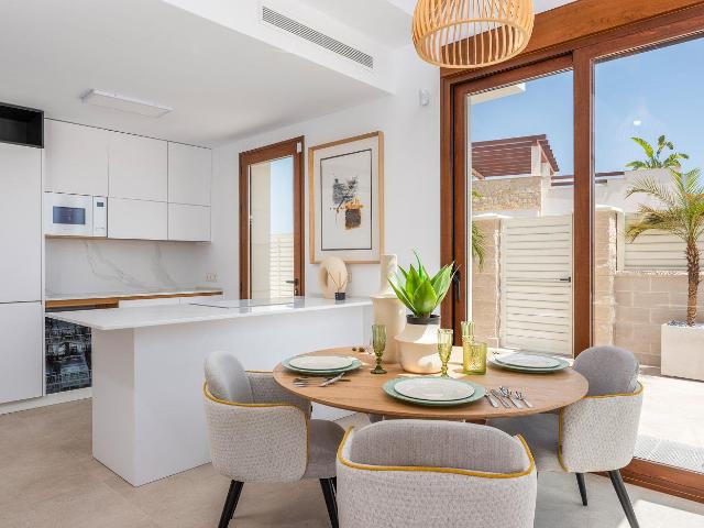 Modelo Laguna Azul. Fantástico chalet independiente con pisc. 125m² Vera Playa