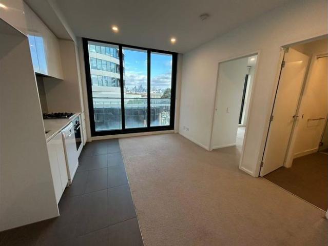 Modern3 bedroom, 2 bedrooms apartments available