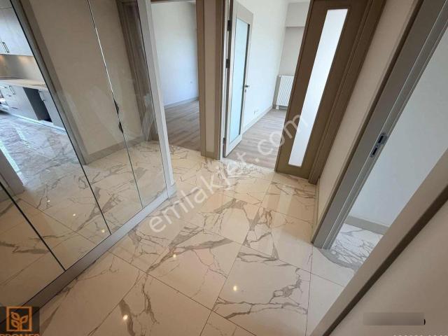 Modernyaka Tek Yetkili Kiralama Ofisinden 3+1 Kiralık my222