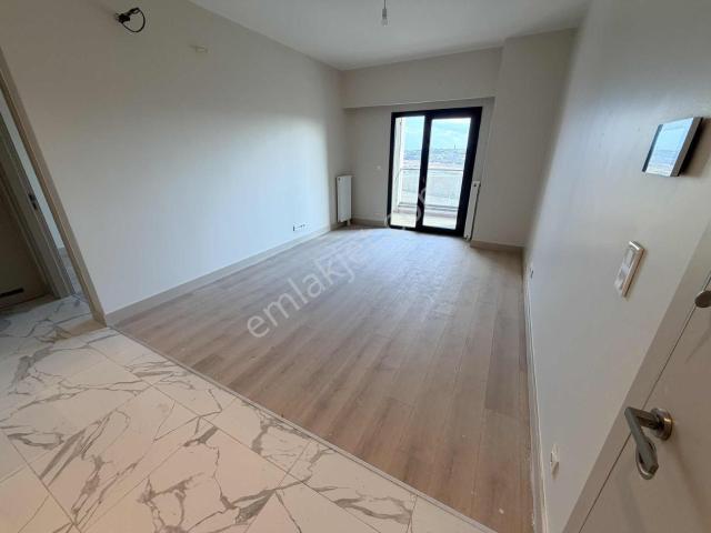 Modernyaka Tek Yetkili Kiralama Ofisinden Kiralık 1+1 my341