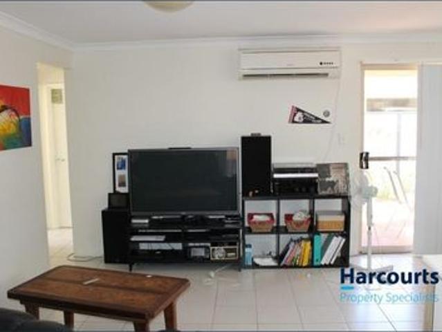 MODERN 3 X 2 VILLA IN ARMADALE