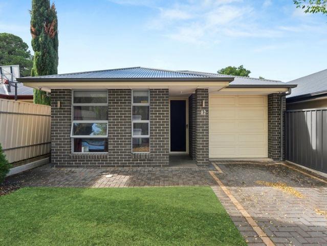 Modern 3 Bed Family Home in Windsor Gardens