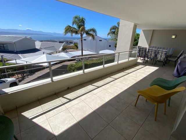 Modern 3 Bedroom Apartment with amazing Views