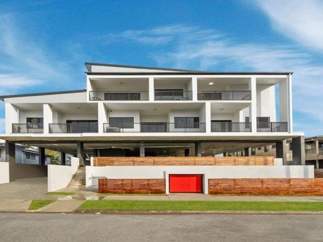 Modern 3 Bedroom Apartment for Rent 25 Darnley Street, Rocklea