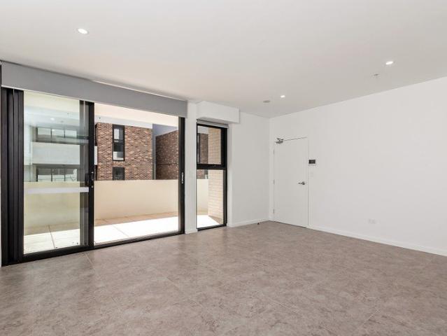 Modern 3 Bedroom Apartment in the Heart of Adamstown