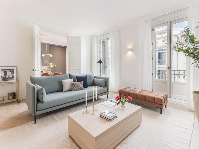 Modern 3 bedroom apartment in the heart of Madrid