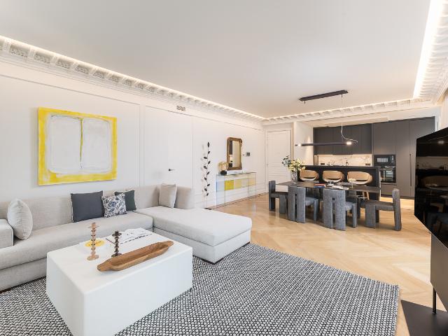 Modern 3 bedroom apartment in the heart of the Salamanca district