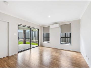 MODERN 3 BEDROOM DUPLEX
