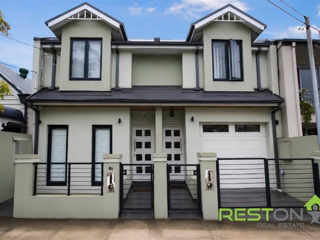 MODERN 3 BEDROOM DUPLEX