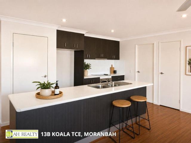 MODERN 3 BEDROOM DUPLEX | 2 BATHROOMS | LOW MAINTENANCE LIVING!