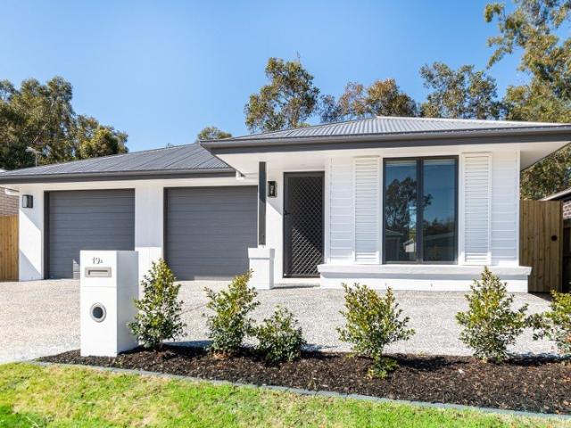 Modern 3 Bedroom Duplex with Stylish Living & Alfresco Area