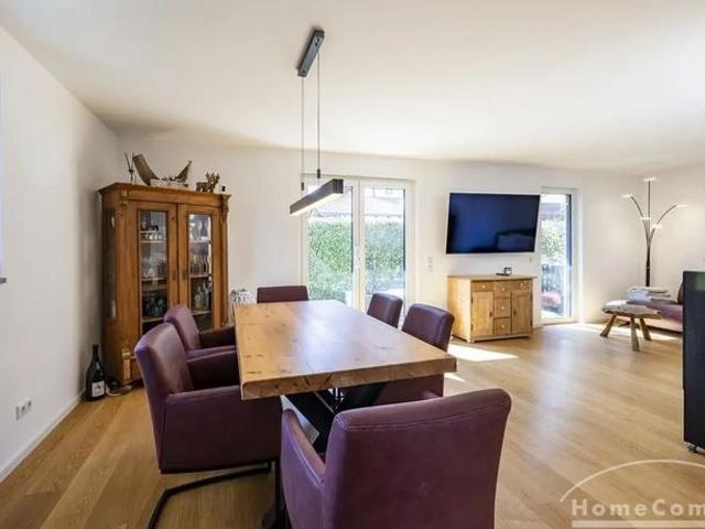 Modern 3 Bedroom Duplex Apartment with Terrace & Private Garden