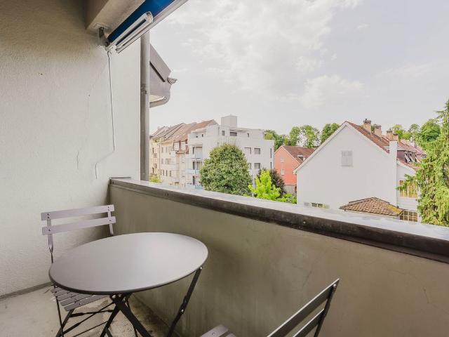 Modern 3 Bedroom Furnished Apartment in Breite, Basel, Basel Amsterdam Apartments for Rent