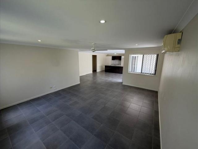 MODERN 3 BEDROOM FAMILY HOME – COOMERA