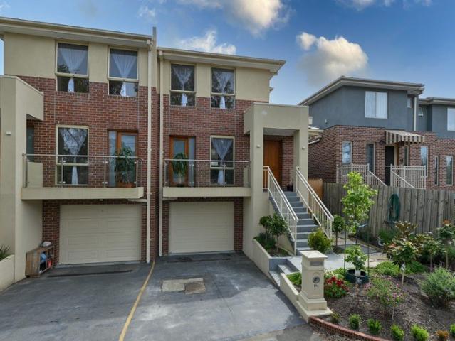Modern 3 Bedroom Family Home in the Heart of Mitcham